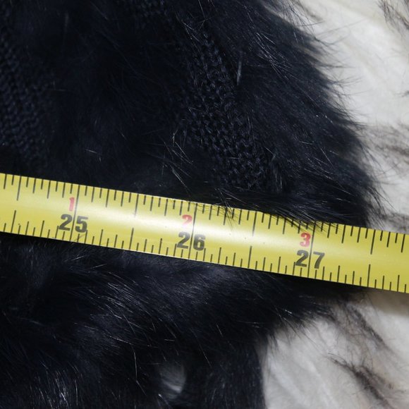 New MK Metric Knits Fur Collection 4 Neiman Marcus Rabbit Fur Poncho Cape - Picture 10 of 10